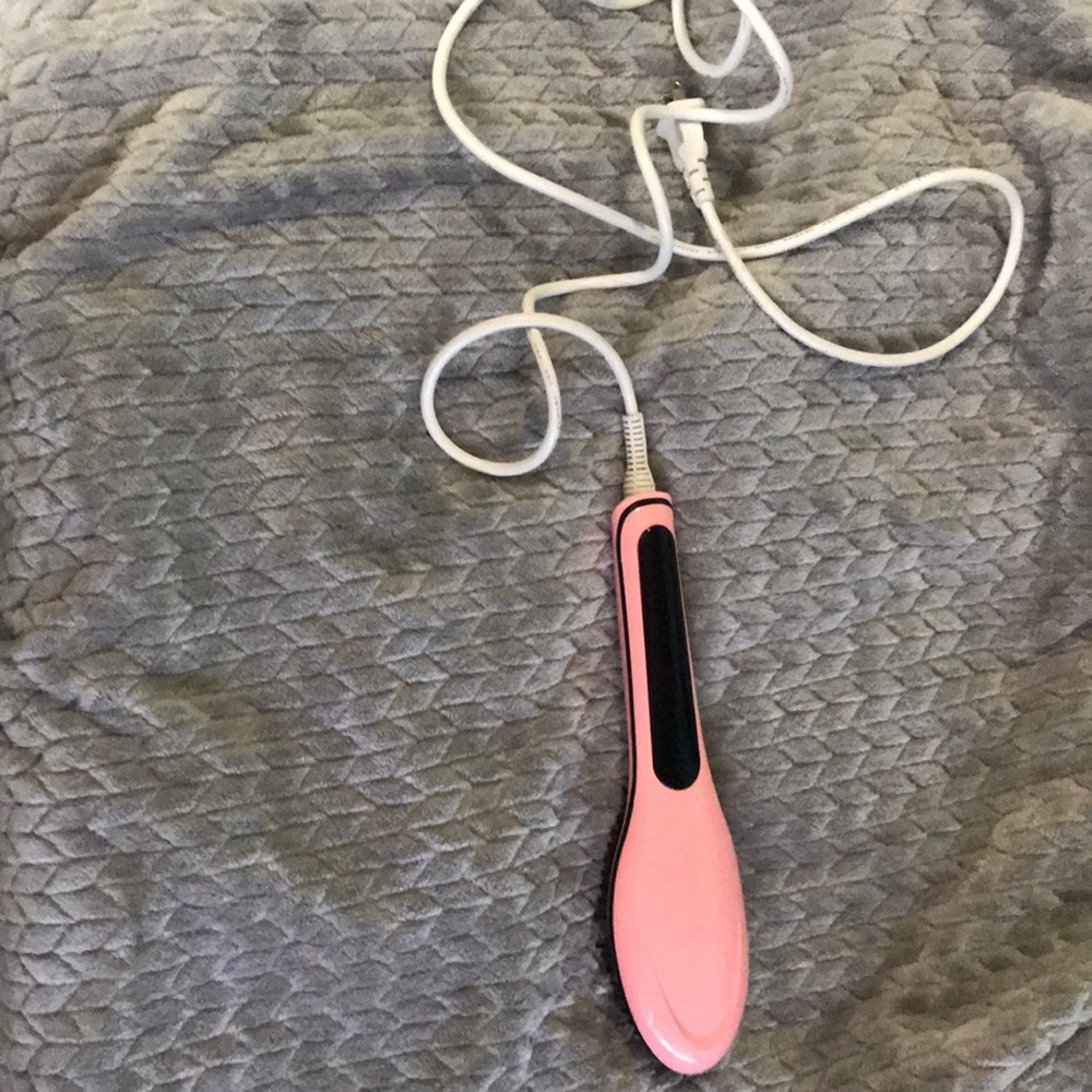 Hair straightener brush